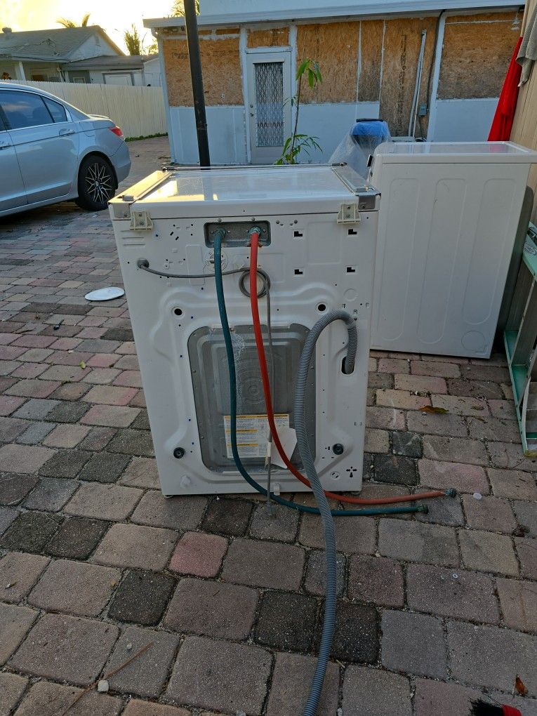 Dryer And Washer  LG