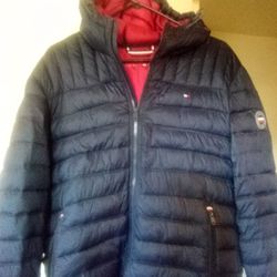 Tommy Hilfiger Winter Coat size Large 