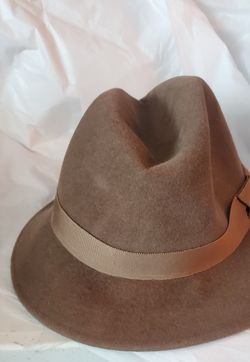 Peter barton's  closet fedora hat