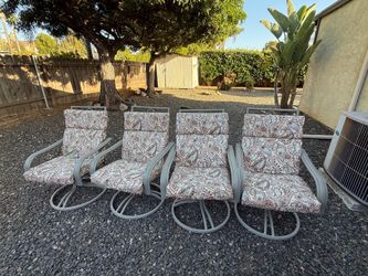 Patio chairs and cushions