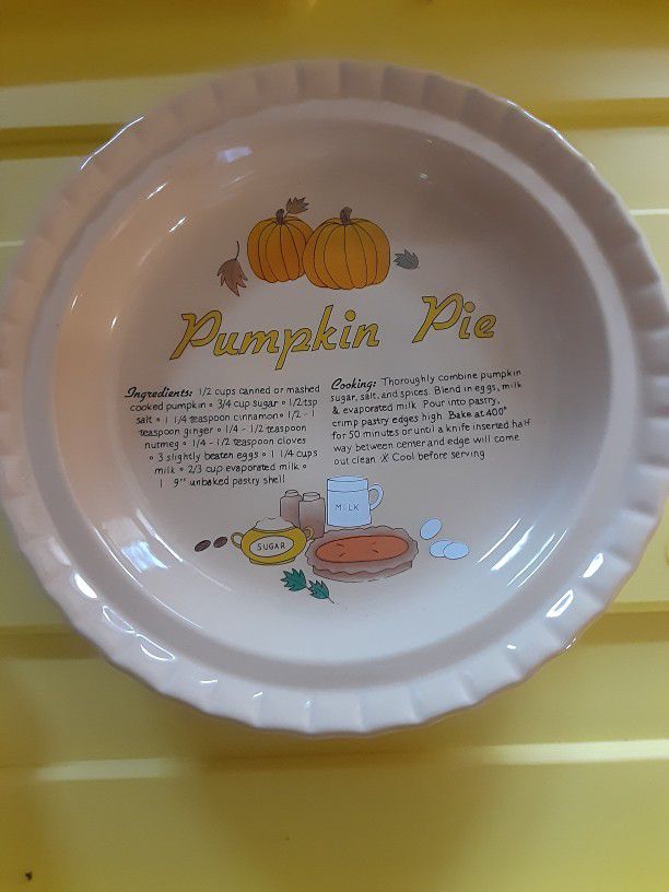 Heavy Ceramic Pumpkin Pie Plate Dish Keeper with Recipe  Interpur Inc