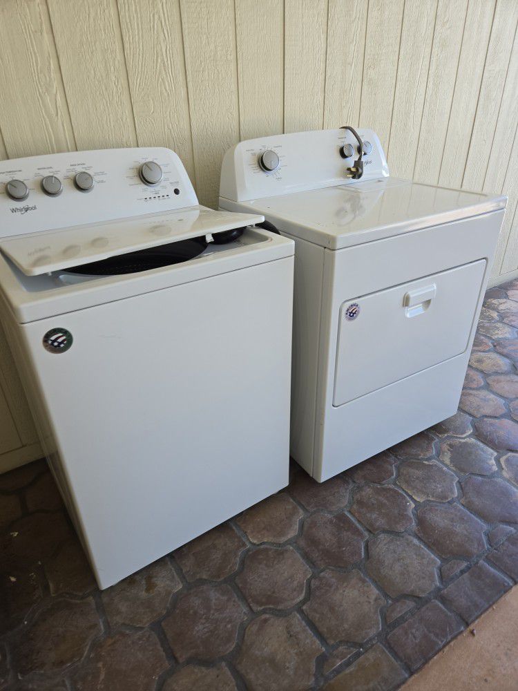 Special!  $449 Whirlpool  Matching Set 