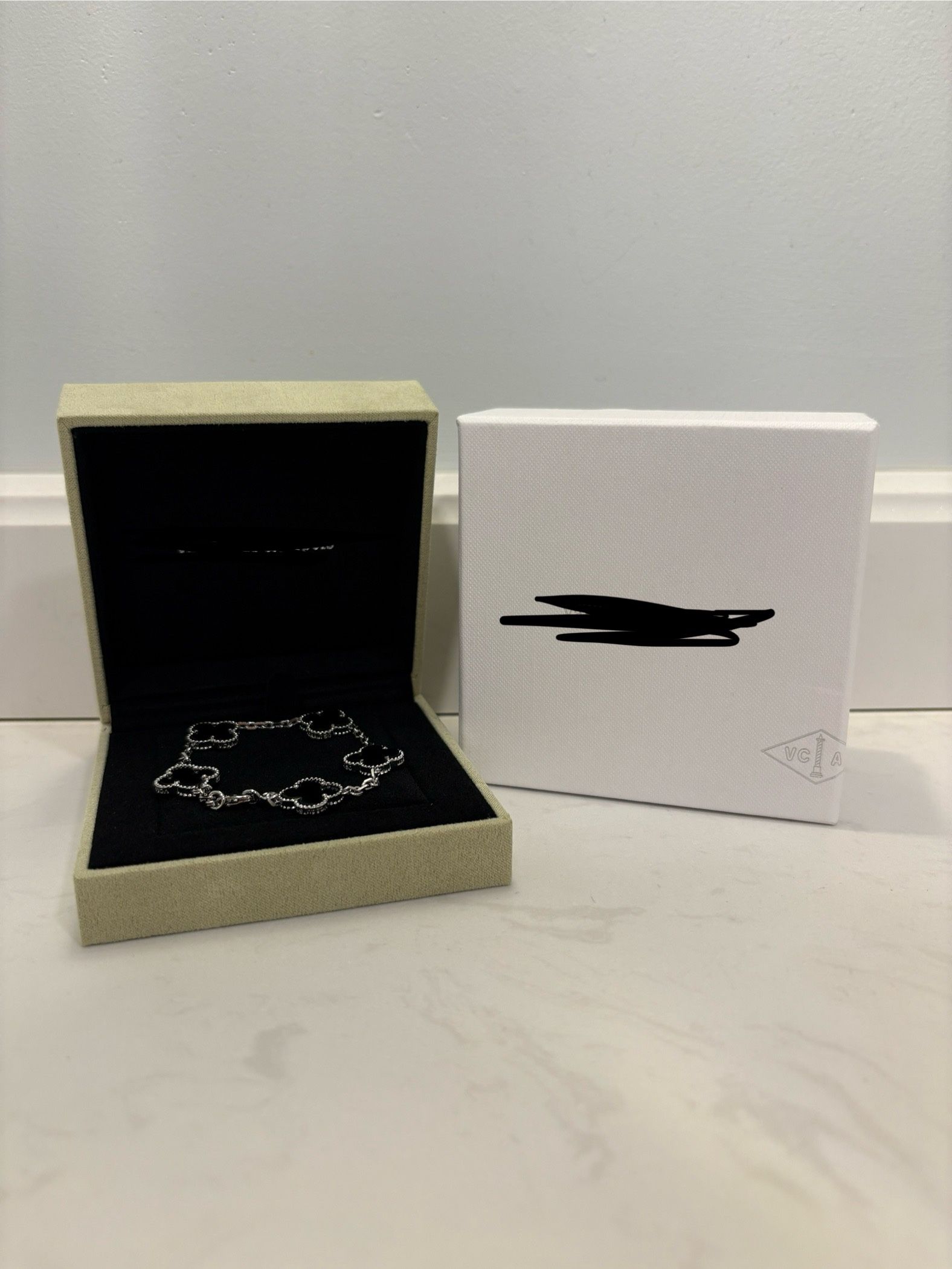 *BEST OFFER* Van Cleef Bracelet