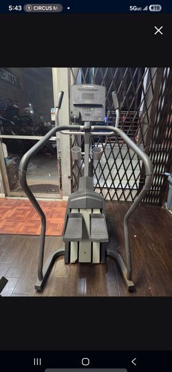 Life fitness stepper