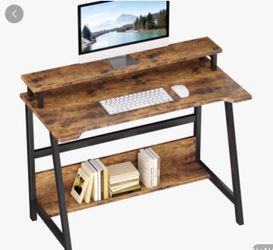 31.5 Inch Small Computer Desks Compact Desk with Storage