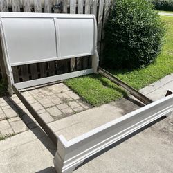 King Sleigh Bed