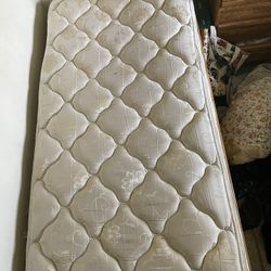 Twin Wooden Bed With Drawers Comes With Mattress