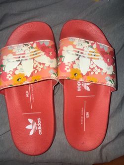 Women’s Adidas slides
