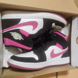 Air JORDANS $85