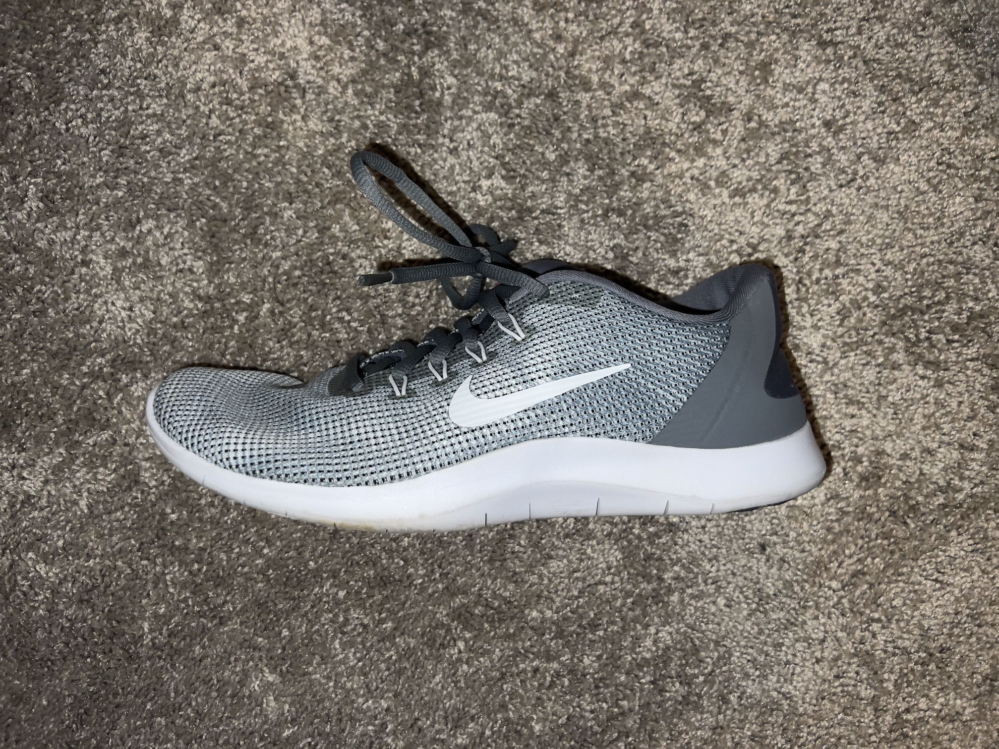 Nike Flex Run Shoes Size 10.5 W