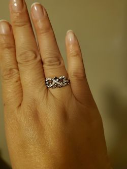 New 925 sterling silver size 7