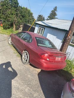 2001 Ford Taurus