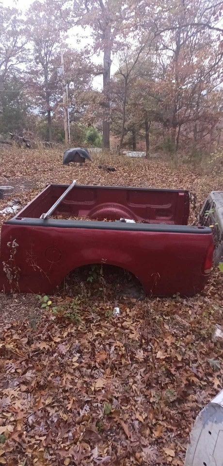 Ford Bed