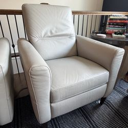 Natuzzi of Italy - Power Recliner Chair - Flawless Top Grain Leather