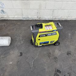 Generador ryobi 2300 starting watts $470 firm like new