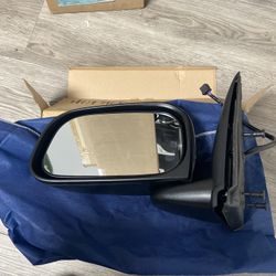 07-09 Chrysler Aspen Left Driver Side Power Mirror W/Heated CH1320285