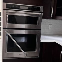 KitchenAid Built In Microwave And Oven (mounted) 