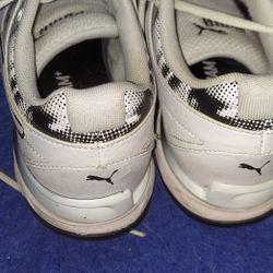 Men's Puma Sneakers Size 9