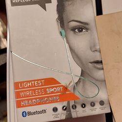 Jbl Bluetooth Earphones New W Box