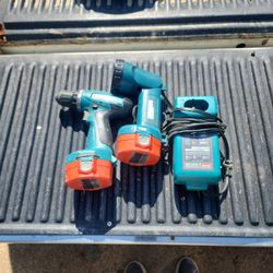 Makita 14.4 Drill Light And Charger 