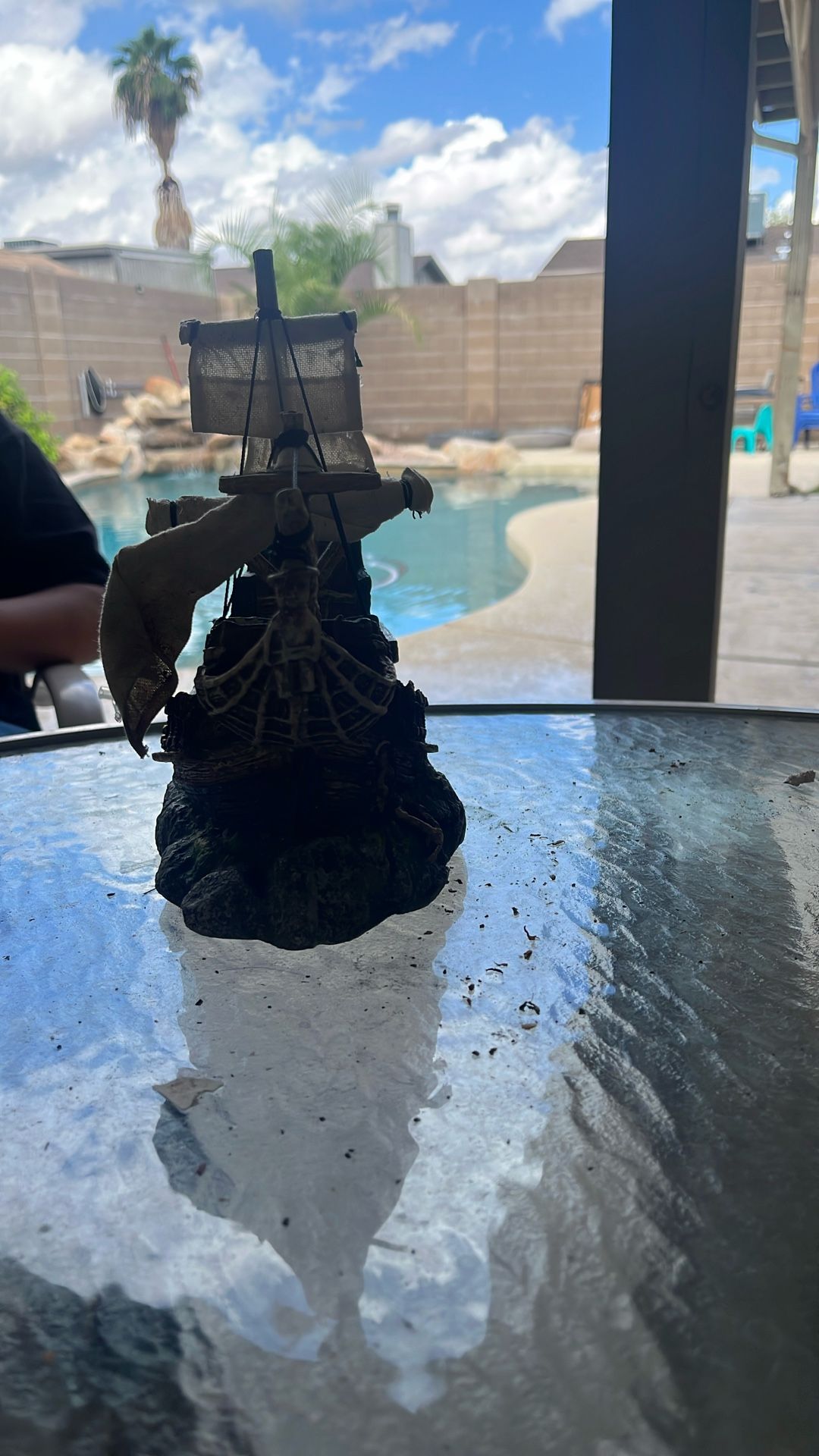 Pirate ship - Fish Tank Decor