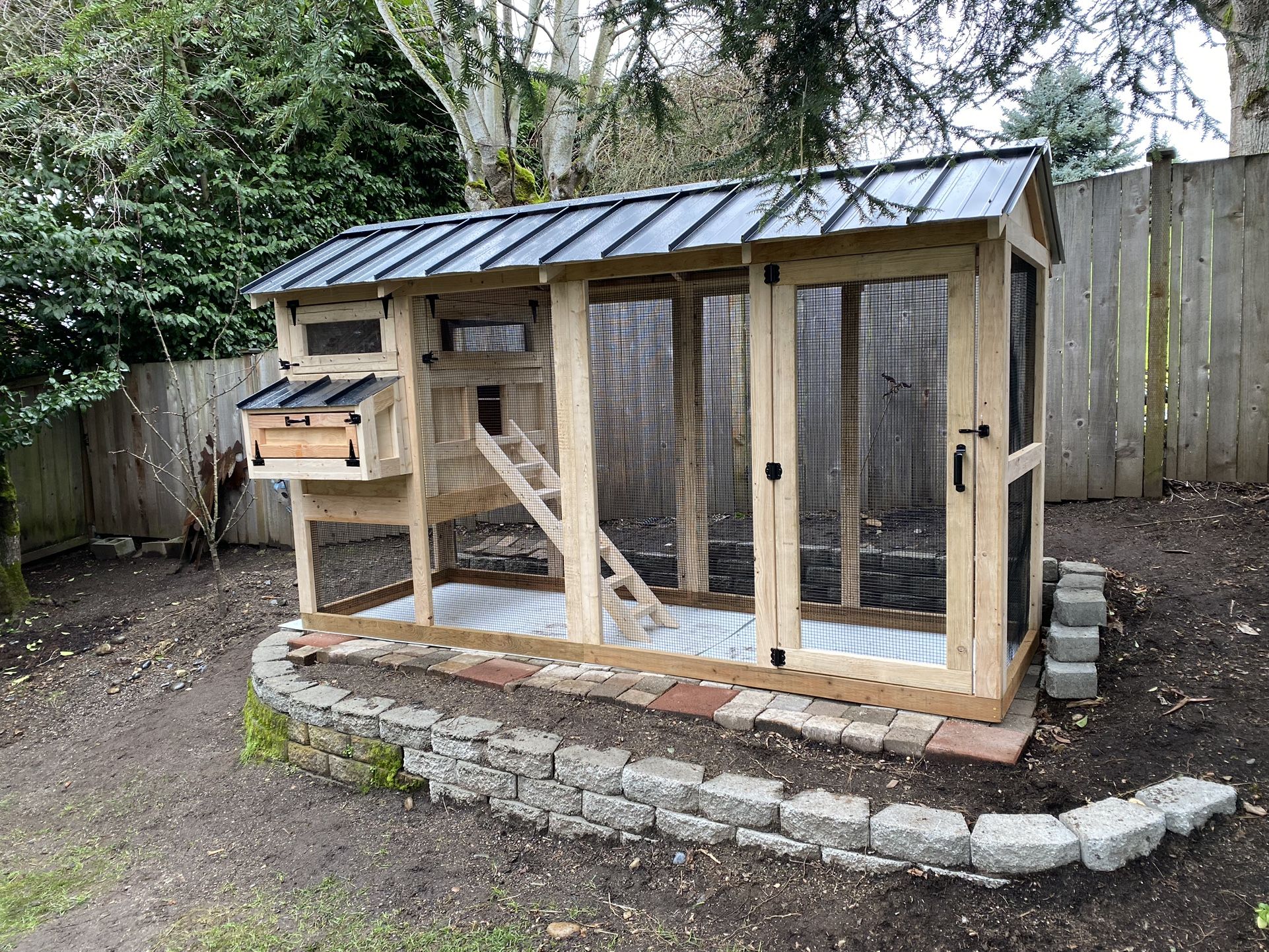 Walk-In chicken Coop 4’x12’x7’