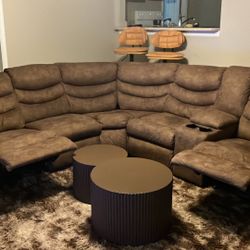 GREAT DEAL!!! $900 Sectional Couch