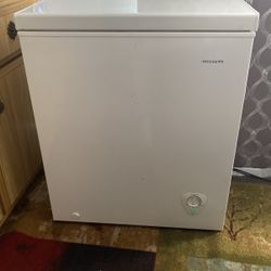 Frigidaire Freezer