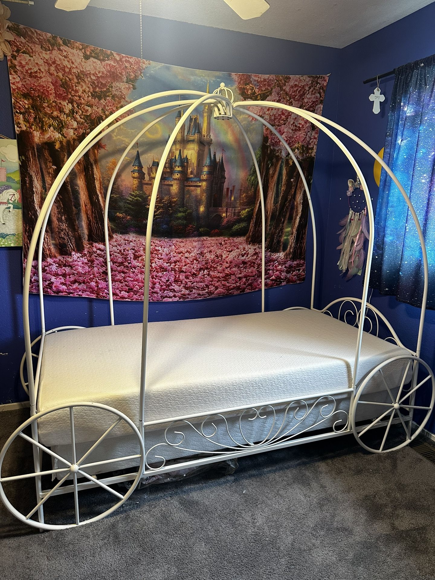 Kids Metal Twin Size Carriage Bed Frame