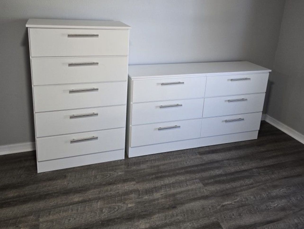 Dresser And Chest - Cómoda Y Gavetero 