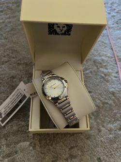 Anne Klein Two-Tone Women's Watch reloj nuevo