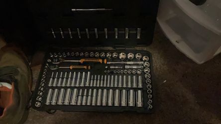 Socket set