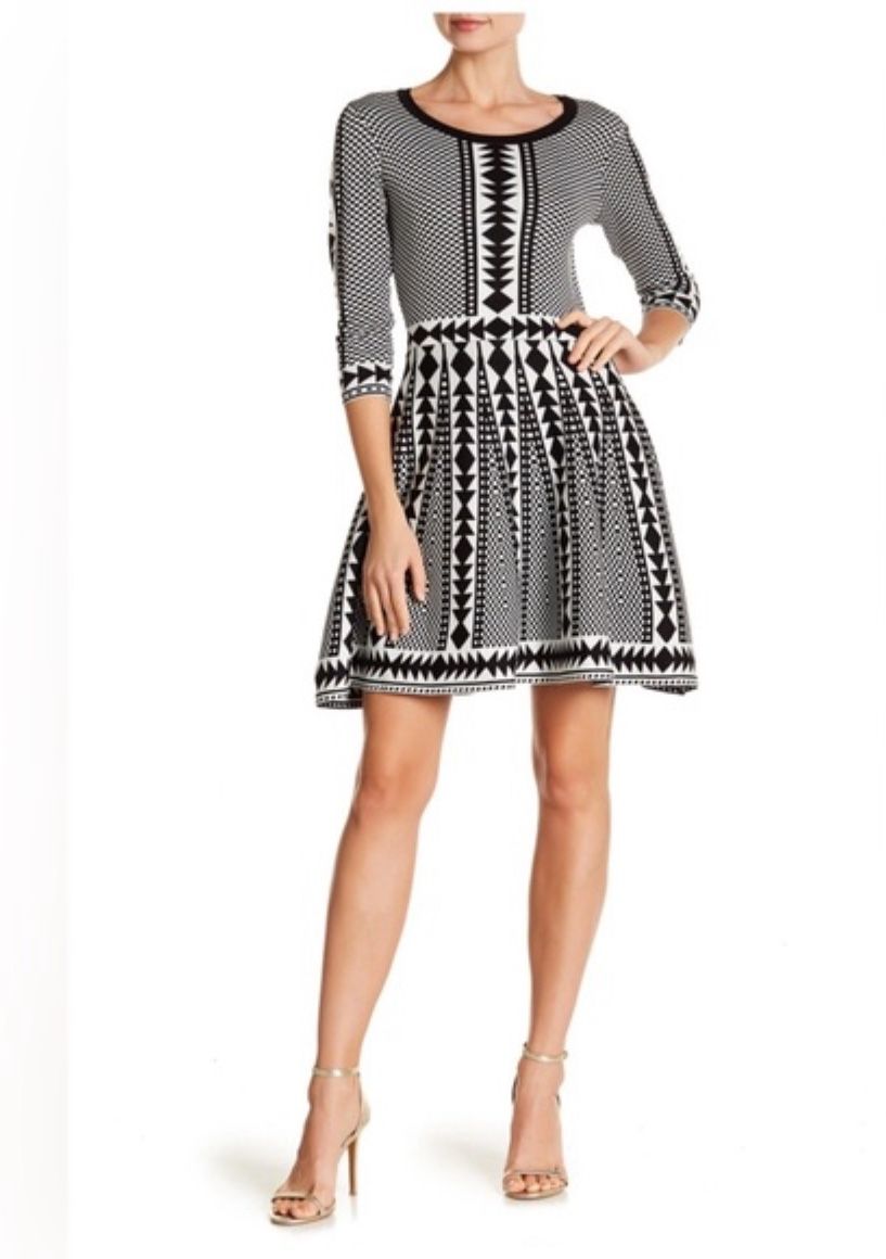 NEW Nina Leonard Geometric Print Sweater Dress Medium Black & White no tag