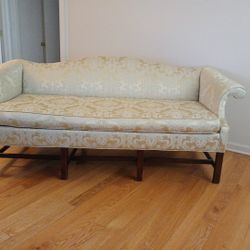Beautiful and flawless silk gold Brocade SOFA