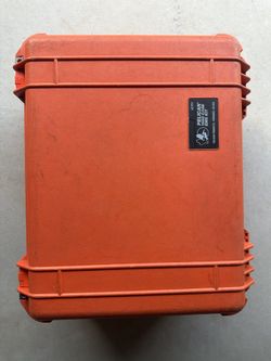 Wooden Camera Matte Box and Pelican Case