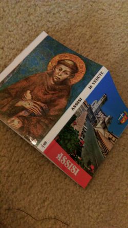 Vintage Assisi postcard book