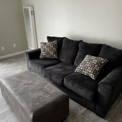 Brand New Coach Perfect For Smaller Living Rooms 