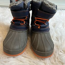 Snow boots Kids Size 9 