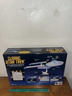 Star Trek Ship / Lights Sounds Voices 