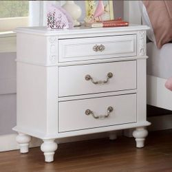 2 NEW NIGHTSTAND NEW IN BOX ☎️ 1714586,2564