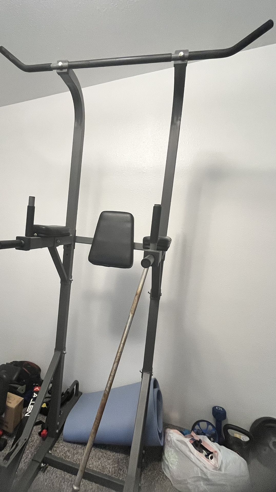 Xmark Power Tower Home Gym 