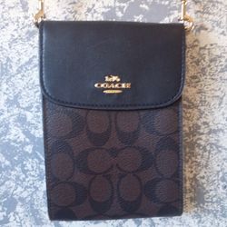 COACH Signature Canvas Phone Crossbody Bag Black Leather Chain Strap / Excellent Condition