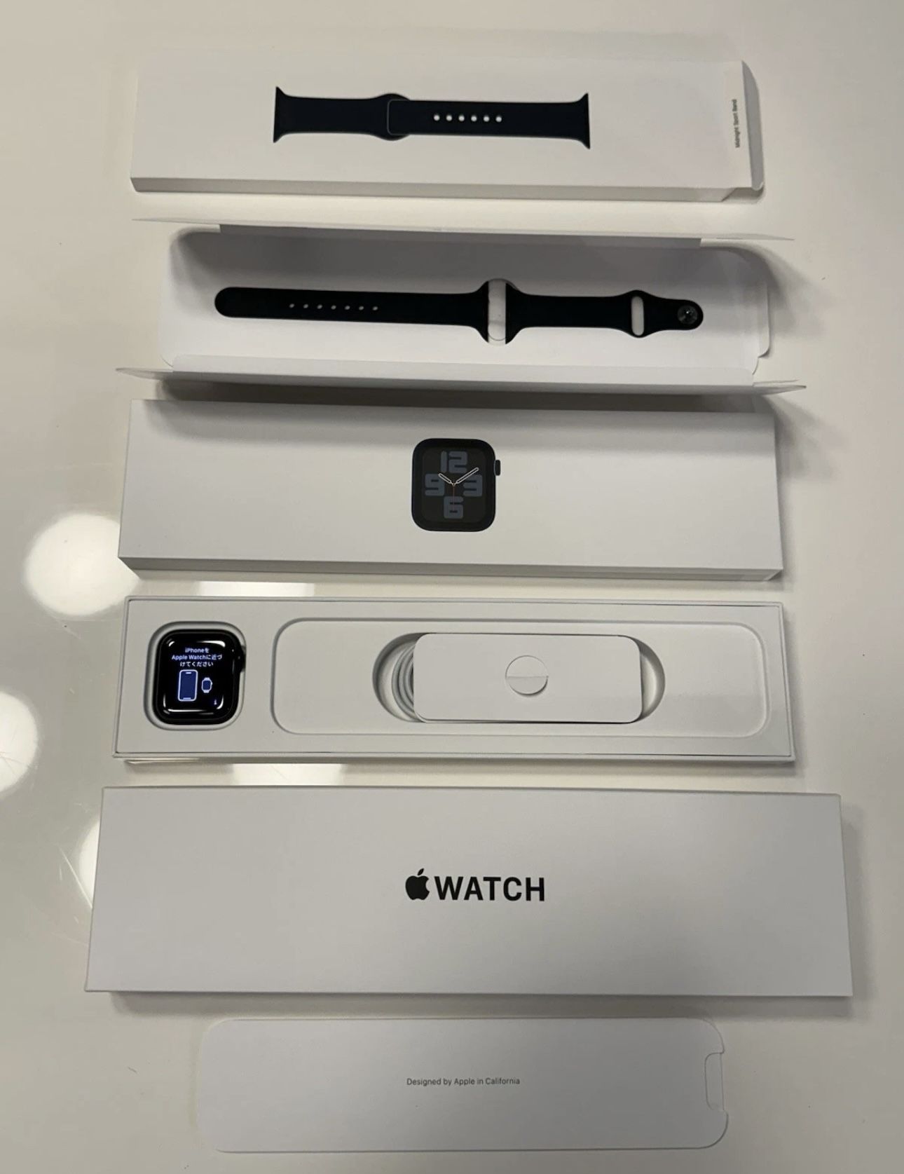 Apple Watch SE 40mm 2nd Gen GPS + Cellular Unlocked Midnight Aluminum Case with Midnight Sport Band, M/L