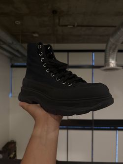 Alexander McQueen tread slick boot size 9