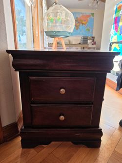 Dark Cherry Wood 2-Drawer Nightstand