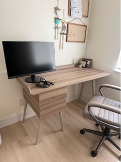 Mid-Century Modern Desk w/ 2 Drawers — FREE Office Chair Included!