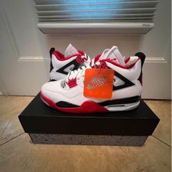 Jordan 4 OG Fire Reds 