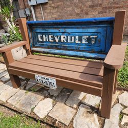 1975 Chevy Tailgate Bench