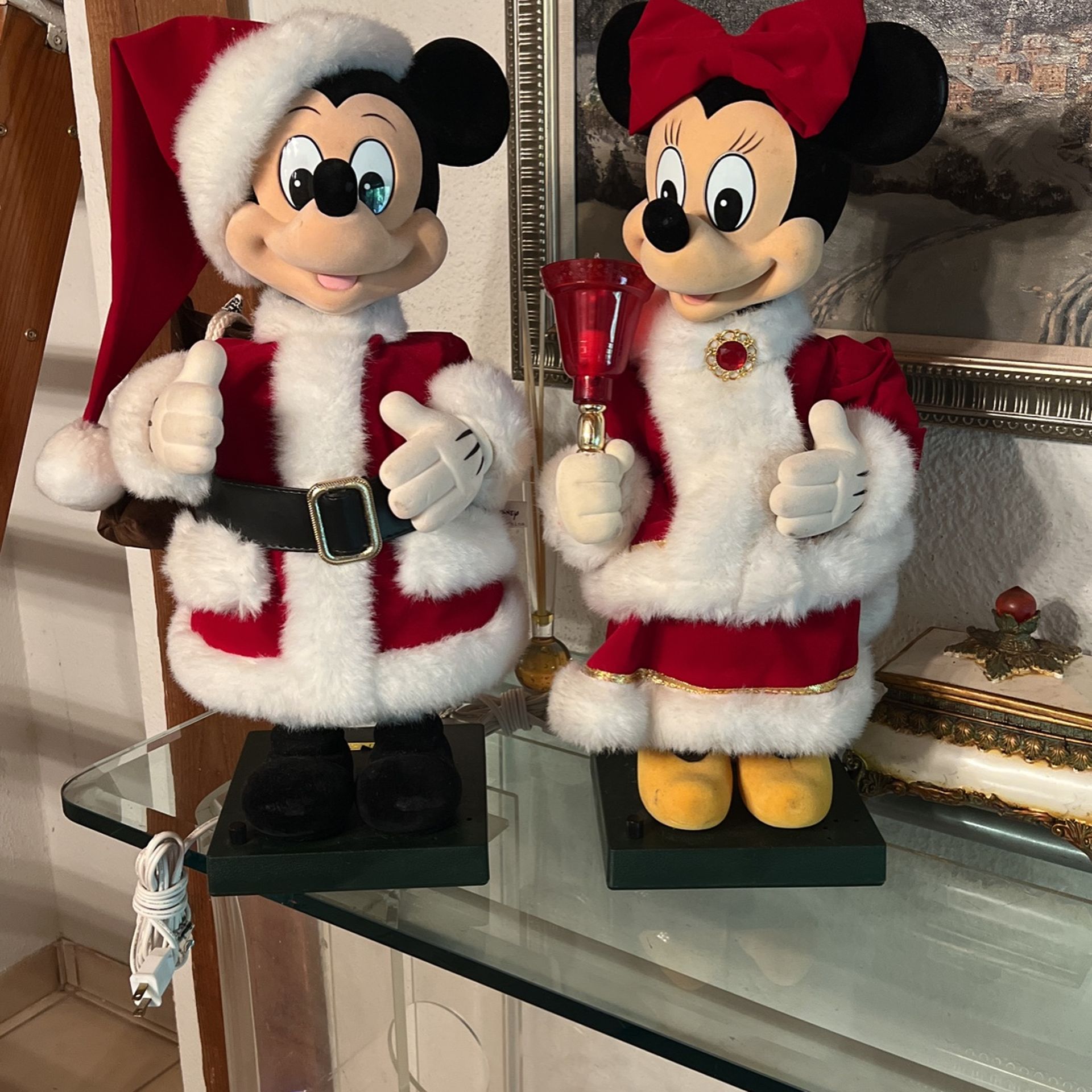 Mickey & Minnie Christmas Vintage Animatronic, Holiday 
