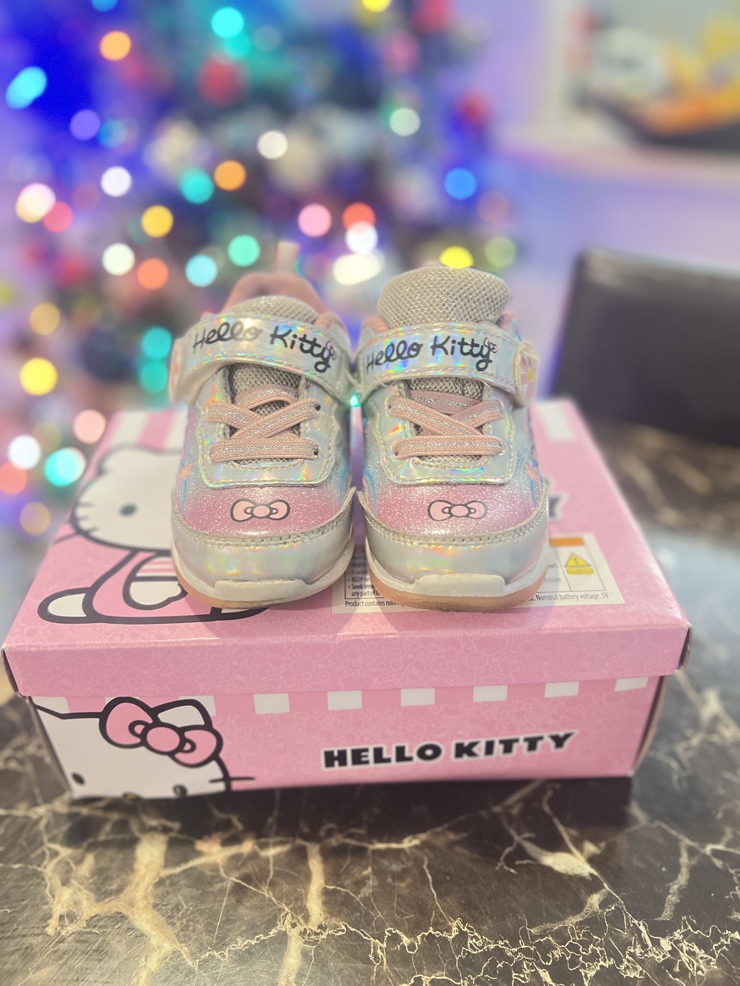 Light up Hello Kitty shoes 9c Toddler